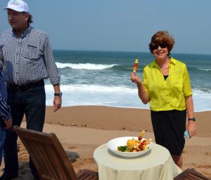 Fruity snack on the beach ;)